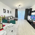 Glam Apartments Near Coresi Mall