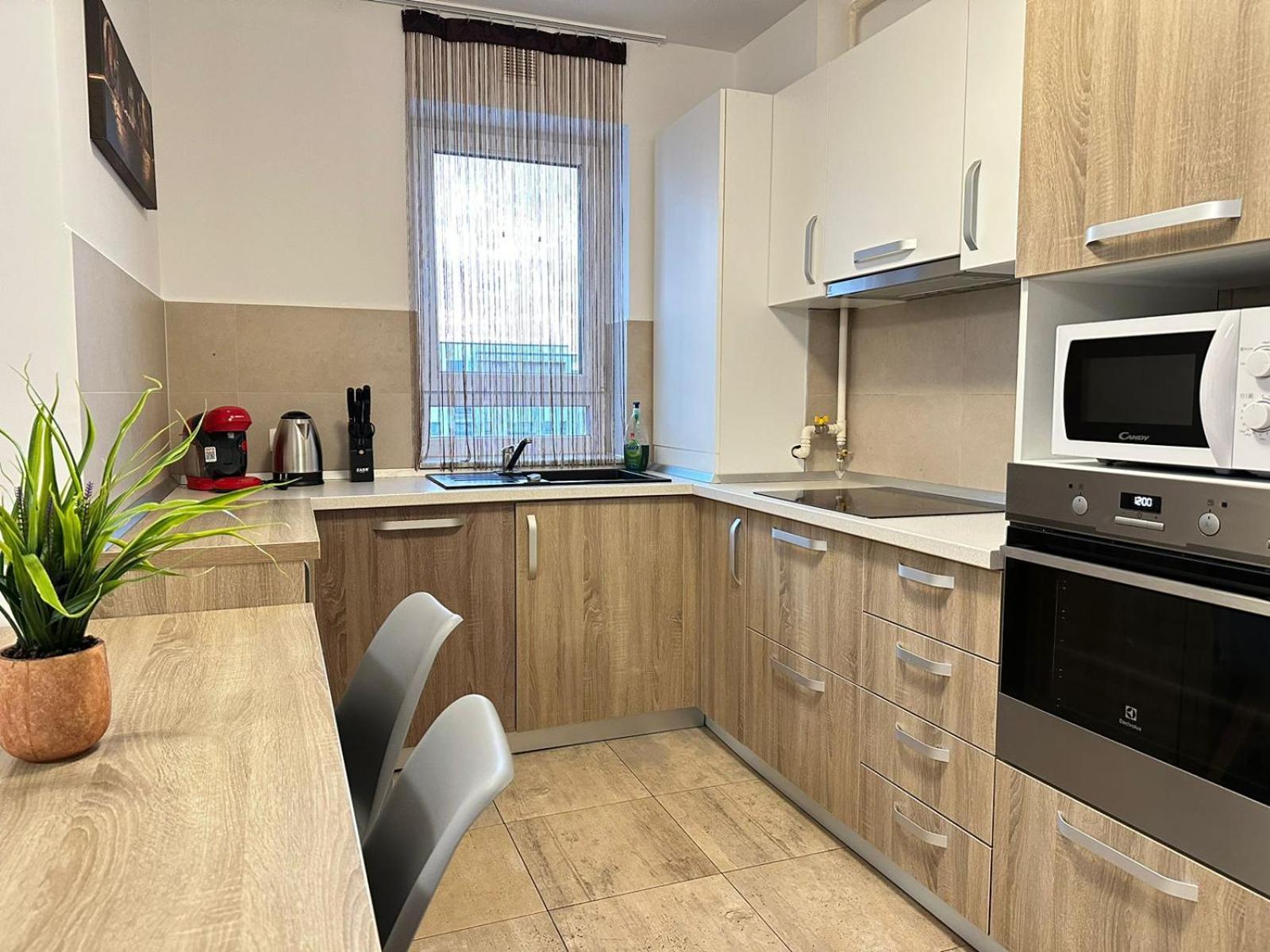 Glam Near Coresi Mall Appartamento